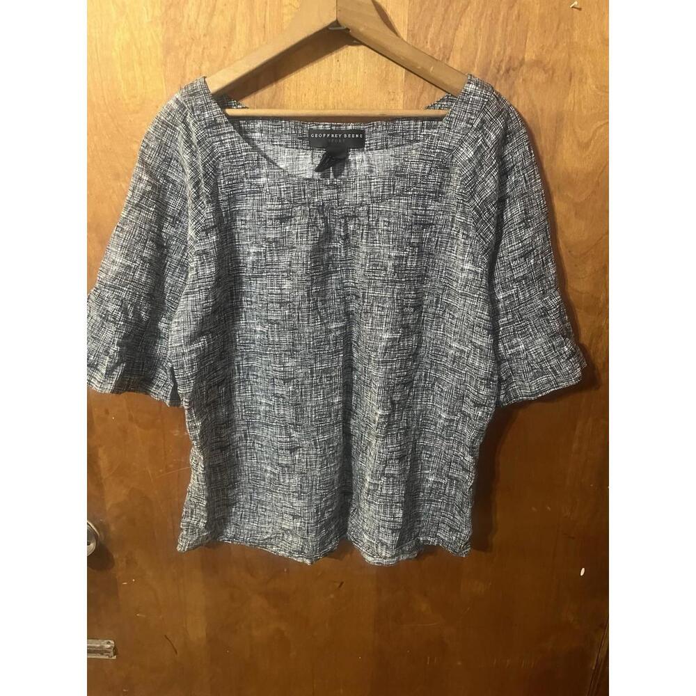 Women's Large Geoffrey Beene Sport Blouse